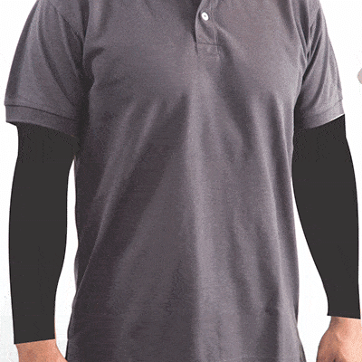 camiseta tipo polo gris oscuro hombre
